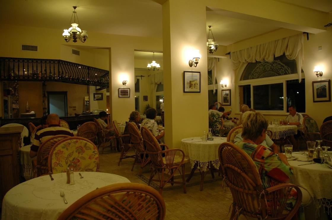 Altinkaya Holiday Resort Kyrenia  Bagian luar foto