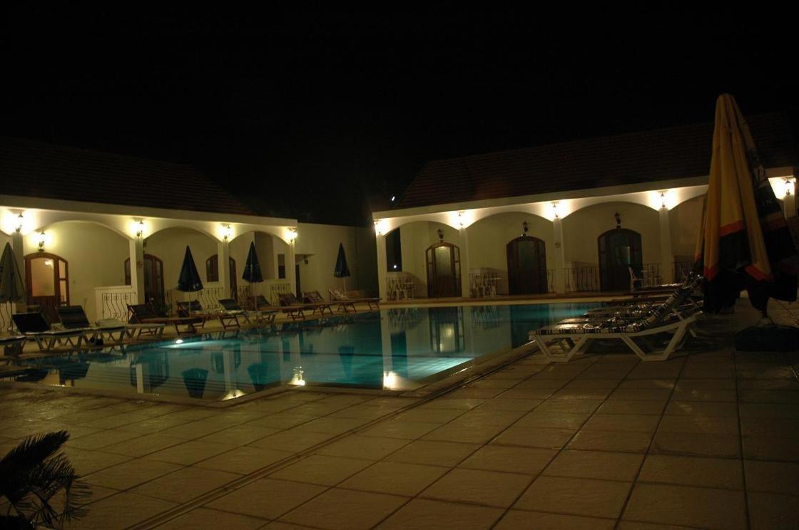 Altinkaya Holiday Resort Kyrenia  Bagian luar foto